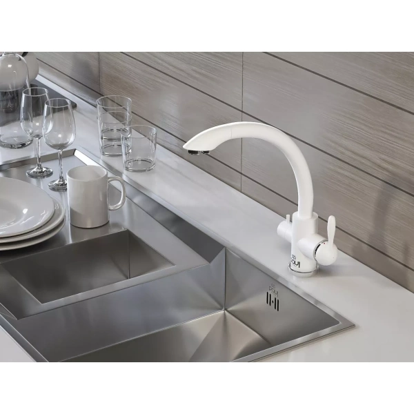 смеситель для кухни paulmark essen es213001-wh с подключением к фильтру, белый матовый